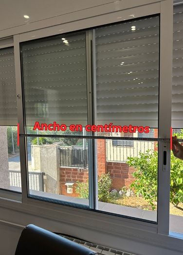 Cómo medir el ancho de una mosquitera corredera